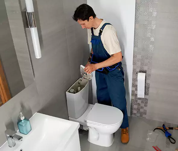Plumber for Toilet Repair in Levittown, NY: Schedule Affordable Toilet Repair Services With Us