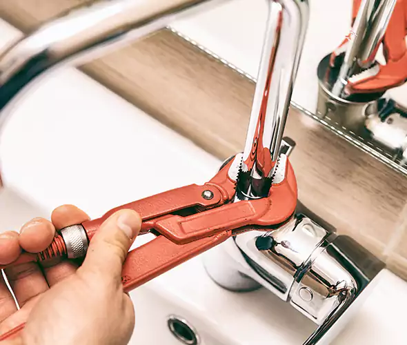 Expert Leak Repair Plumber in Levittown, NY